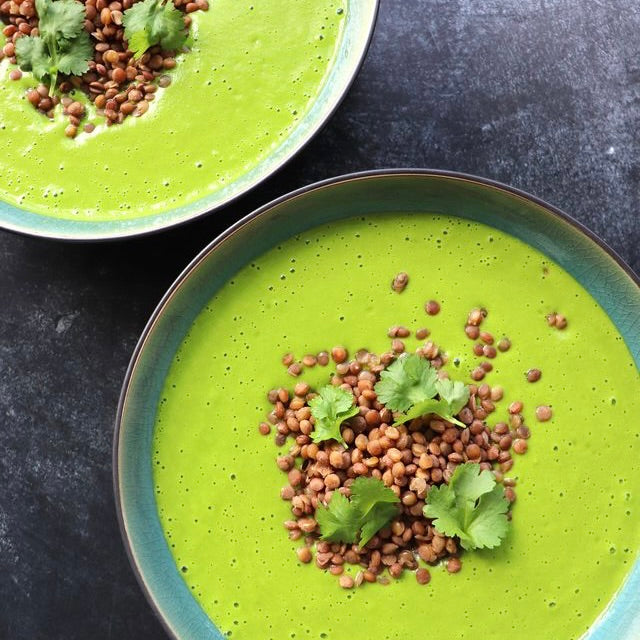 Spicy Spinatsuppe | Suppe med pastinak og grøn karry