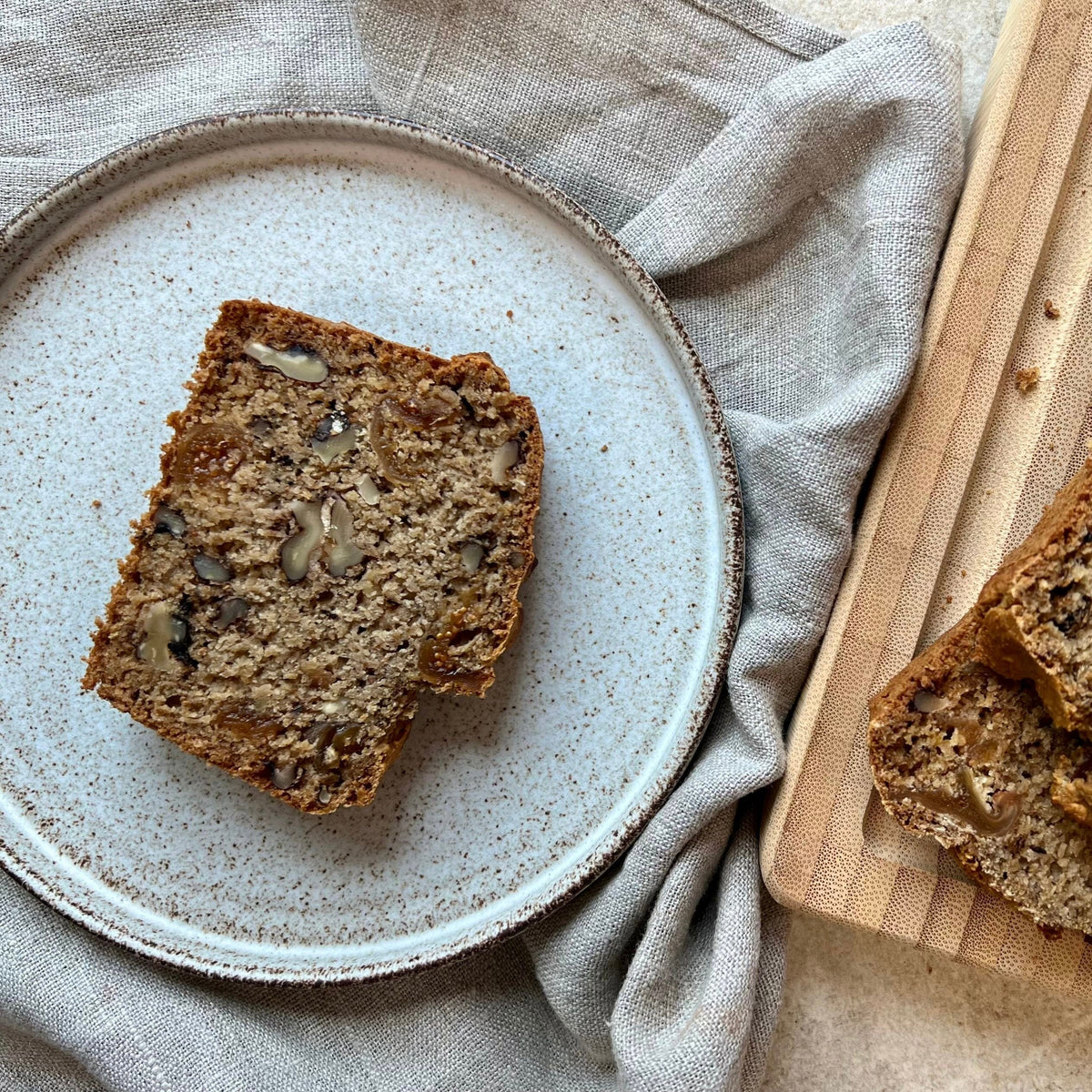 Figen- og valnøddebrød | Brød med figner og valnødder