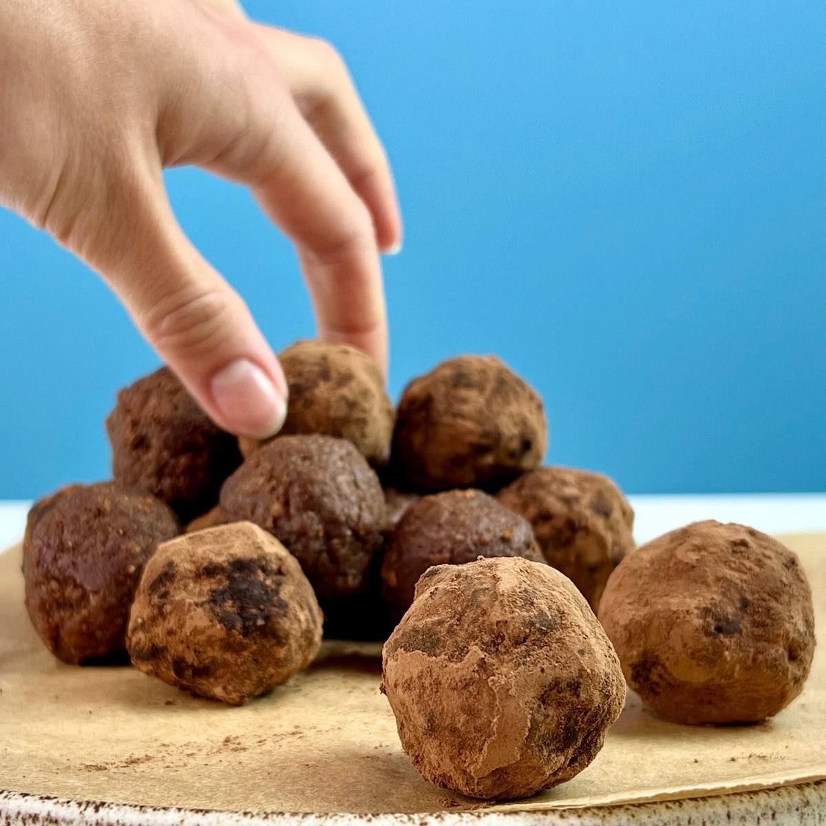 Browniekugler | Havregrynskugler med browniesmag