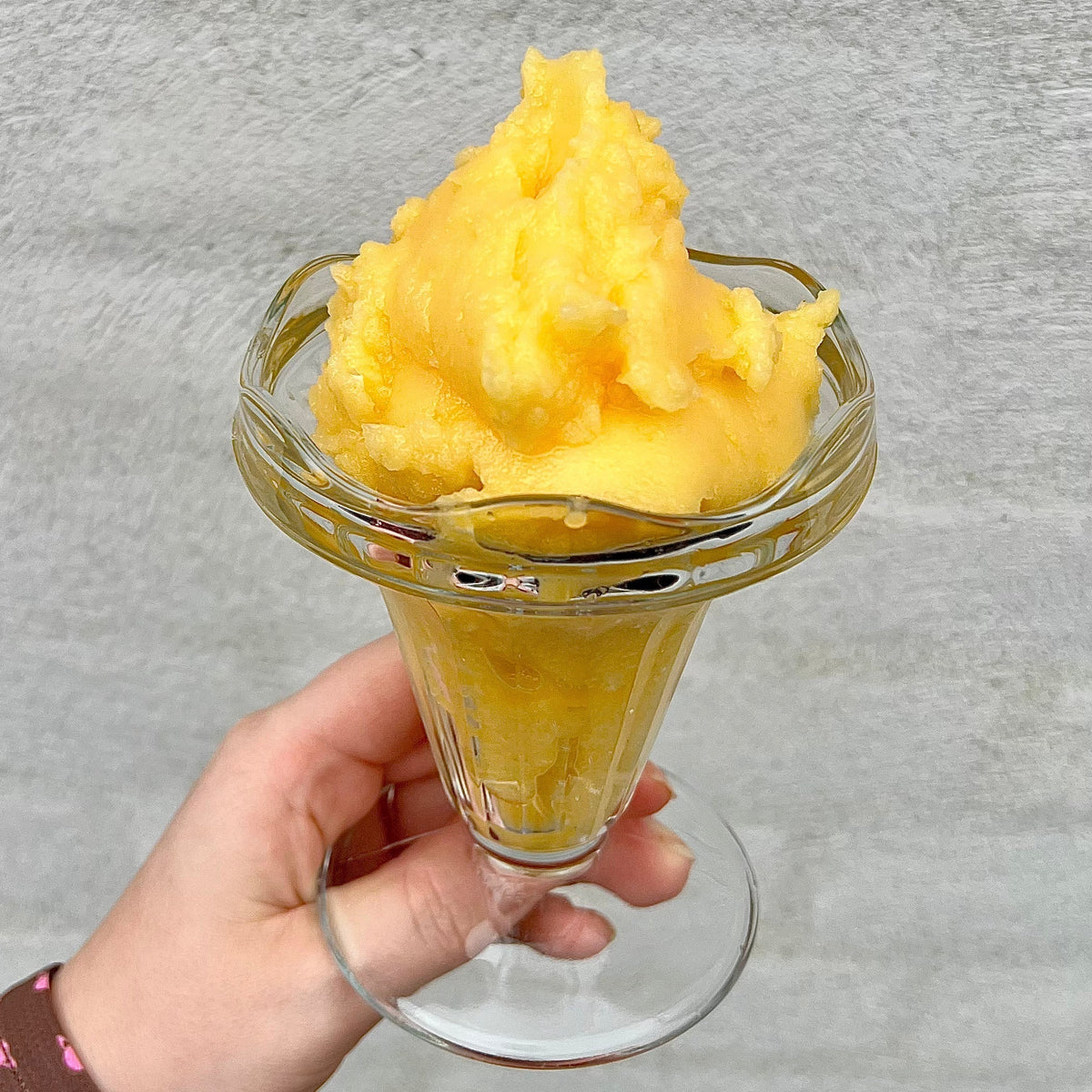 Appelsin is | Nicecream lavet på appelsiner og honning