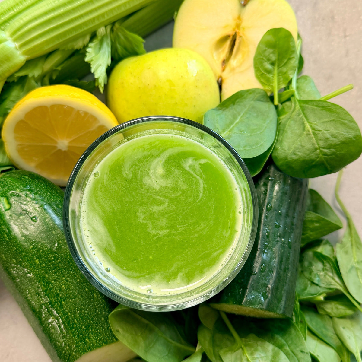 Mirakel Juice | Grøn juice med bladselleri og agurk