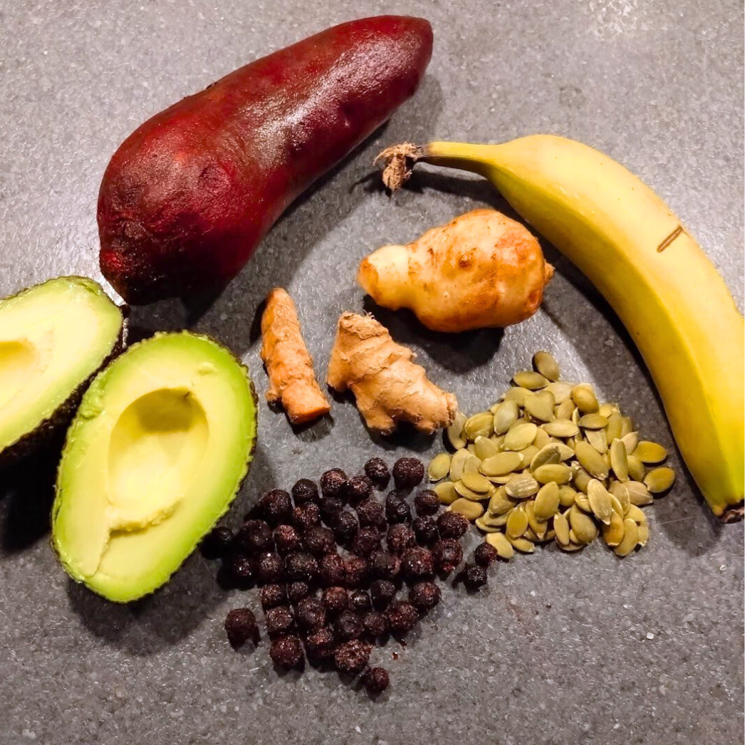 Monas morgensmoothie | Smoothie med jordskokker og rødbede