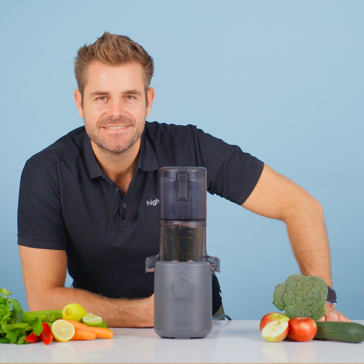 Hurom H310A slowjuicer, Grå